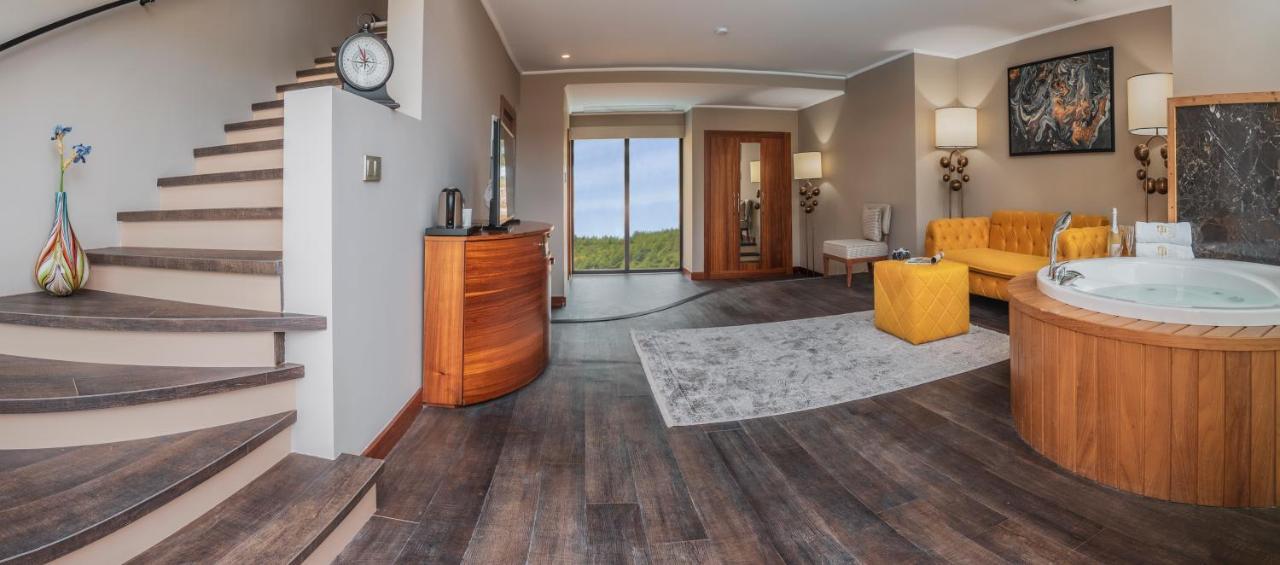 Orka Cove Penthouse&suites Hotel 4*